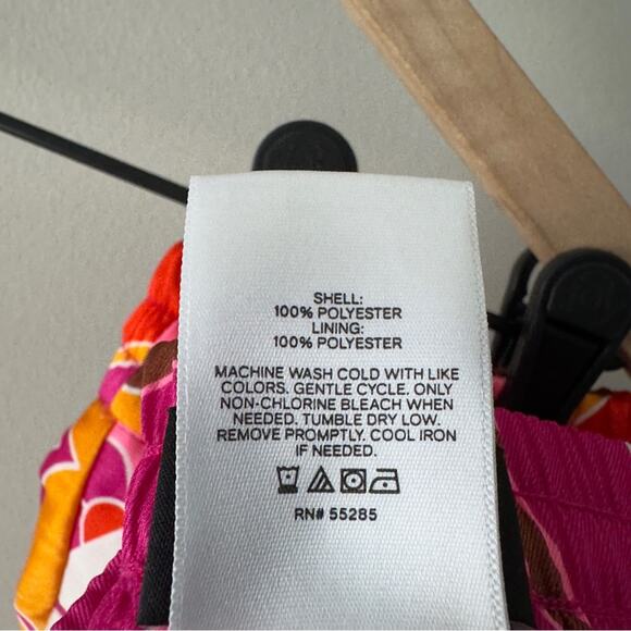 Express Pink and Orange Patterned Set Vibrant Button Down Top elastic tie shorts - Picture 14 of 16